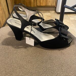 Women’s Strappy Black Heels